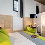 La Puerta De Palacio - Adults Only Hotel