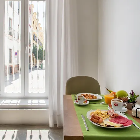 La Puerta De Palacio - Adults Only Hotel