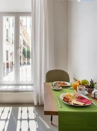 La Puerta De Palacio - Adults Only Otel