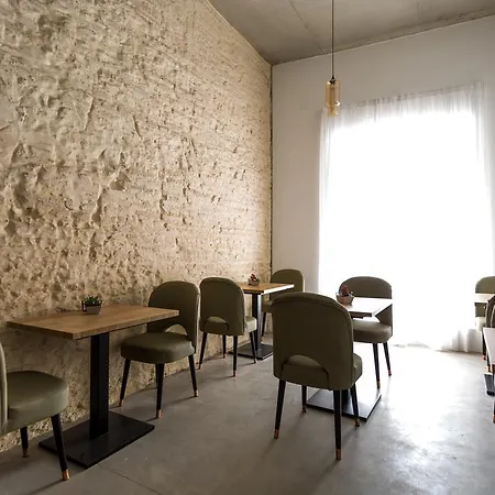 La Puerta De Palacio - Adults Only فندق 3*