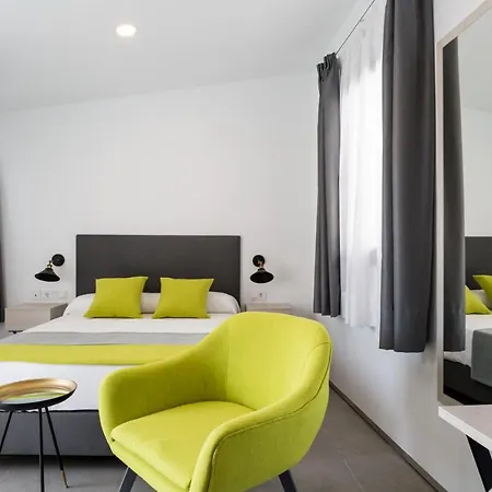 فندق La Puerta De Palacio - Adults Only إشبيلية