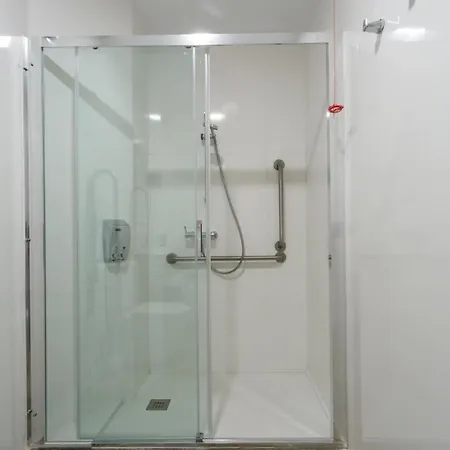 La Puerta De Palacio - Adults Only فندق