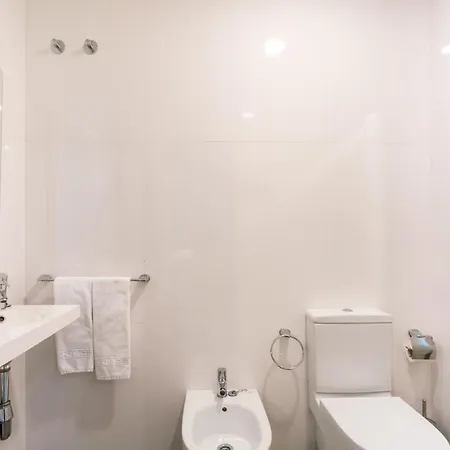 La Puerta De Palacio - Adults Only فندق